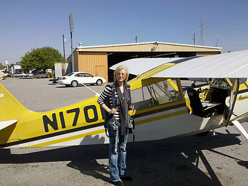 Andrea tames a taildragger