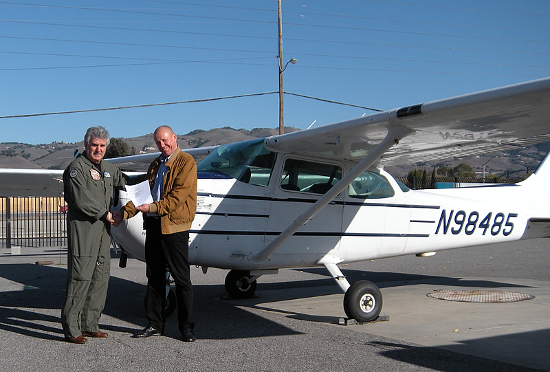 Mikhail earns private pilot license in Cessna 172 after flying lessons at AeroDynamic Aviation flight training school San Jose San Francisco Bay Area California