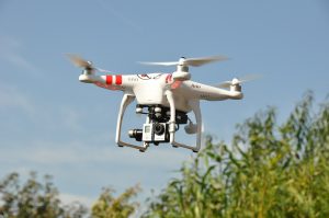 Do you have a UAS/dron? Know the minimum requirements to fly safely